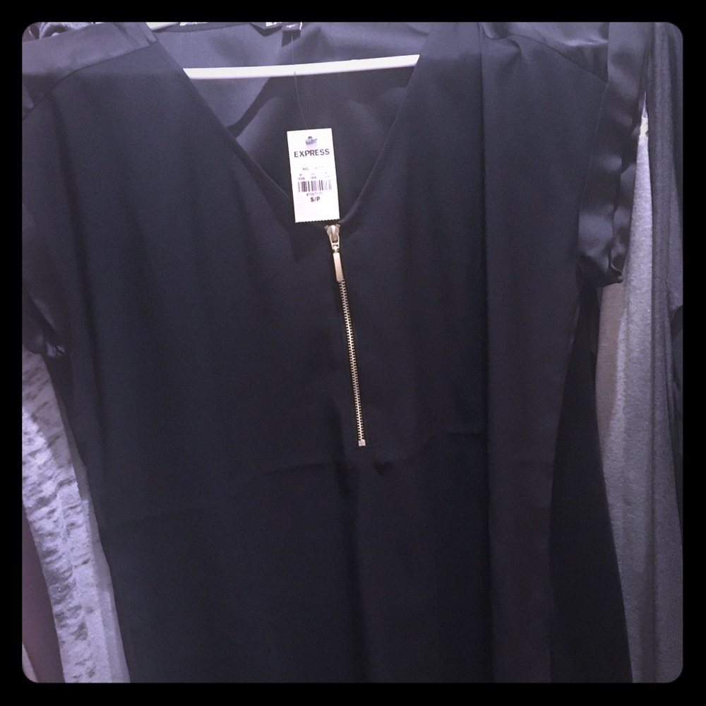 Express v-neck zipper top